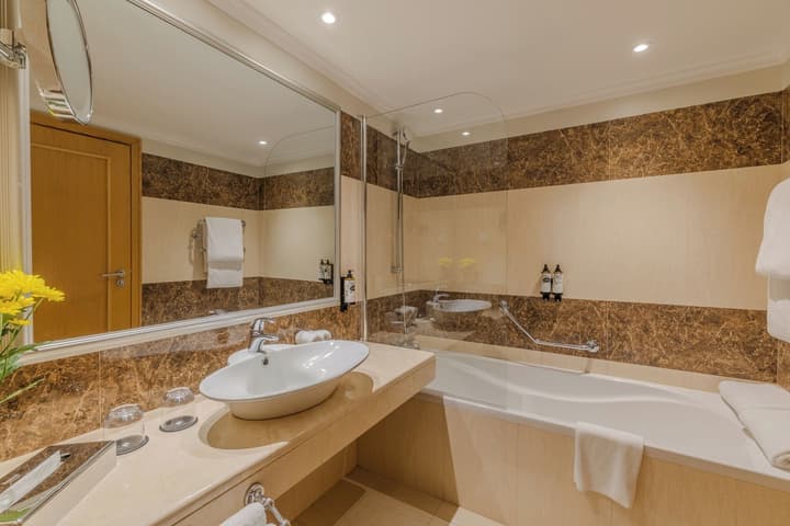 Pestana Carlton Madeira Ocean Resort Hotel
