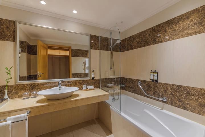 Pestana Carlton Madeira Ocean Resort Hotel