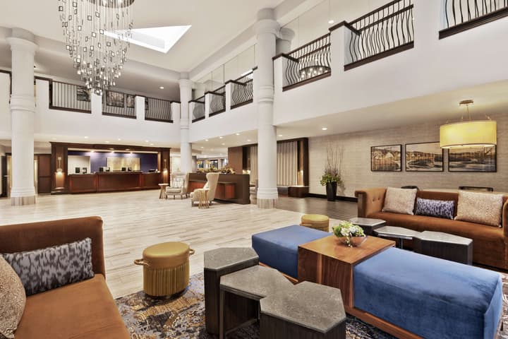Doubletree by Hilton McLean Tysons