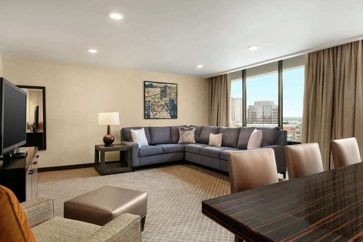 Doubletree by Hilton McLean Tysons