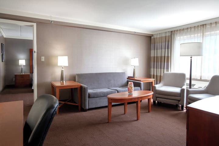 Sheraton Niagara Falls