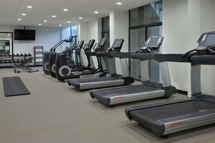 Four Points by Sheraton Toronto Airport