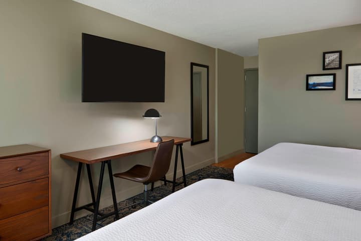 Four Points by Sheraton Toronto Airport