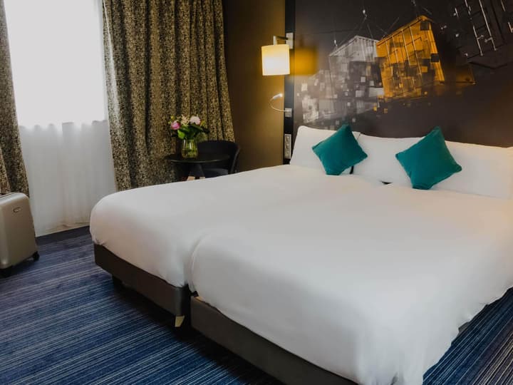 Mercure Le Havre Centre Bassin du Commerce