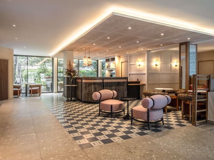 Hotel Mercure Paris Boulogne Pont de Saint Cloud