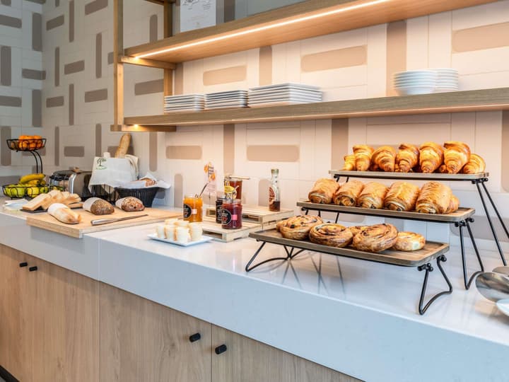 Hotel Mercure Paris Boulogne Pont de Saint Cloud