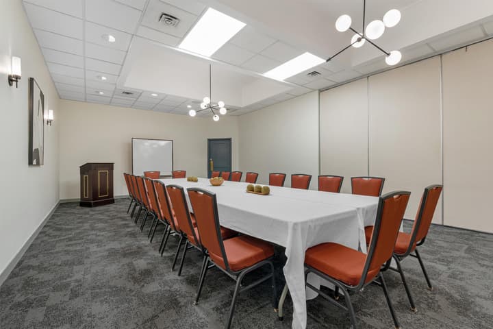 Best Western Plus Burnaby Hotel