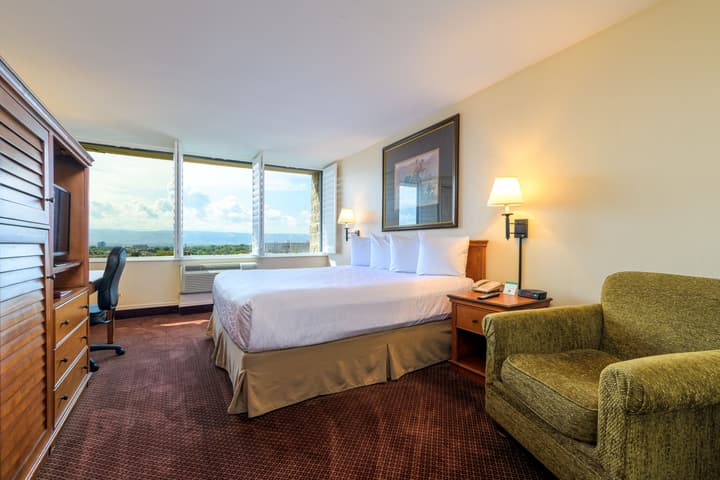 Grand Vista Hotel