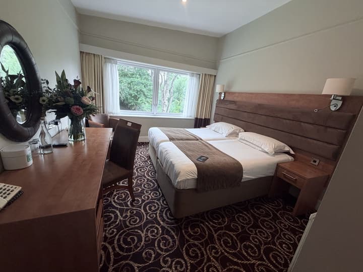 Rose and Crown Hotel