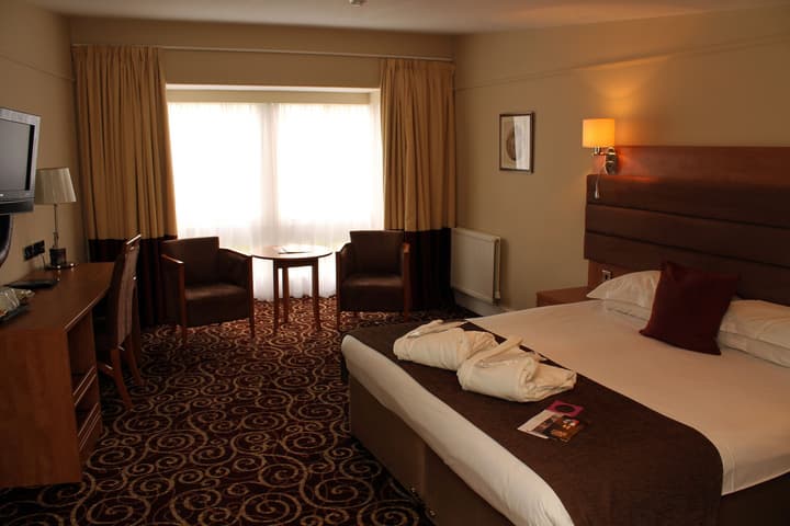 Rose and Crown Hotel