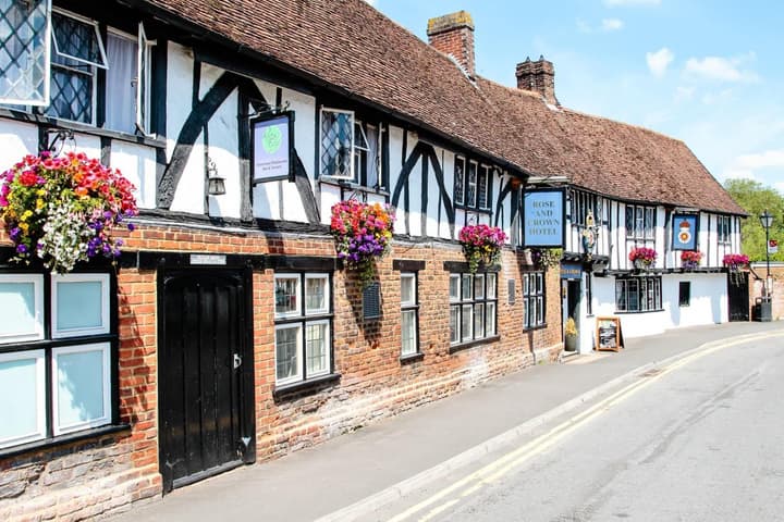 Rose and Crown Hotel