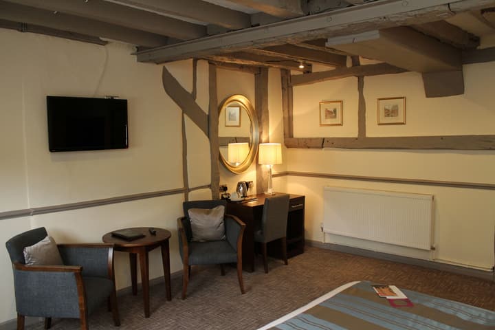 Rose and Crown Hotel