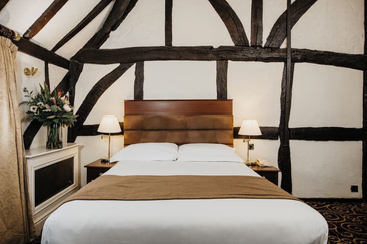 Rose and Crown Hotel