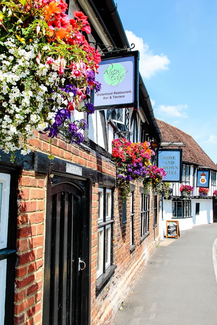 Rose and Crown Hotel