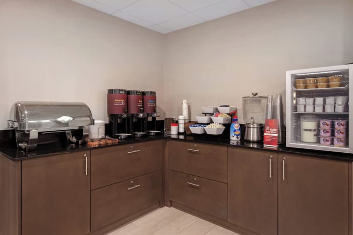 Best Western Plus Meadowlands