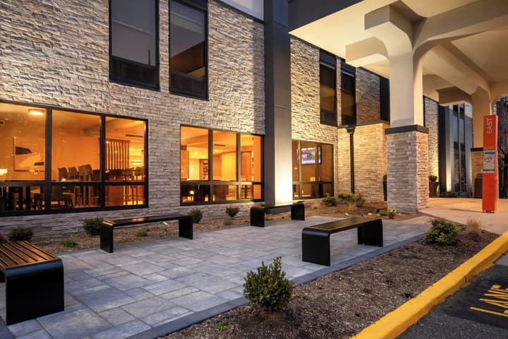 Best Western Plus Meadowlands