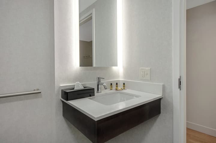 Best Western Plus Meadowlands