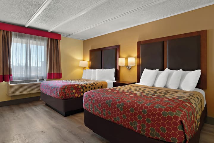Kings House Motor Hotel, a Dazzler Select by Wyndham