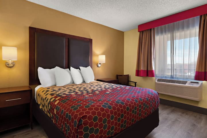 Kings House Motor Hotel, a Dazzler Select by Wyndham
