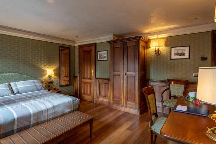 Hotel Montecarlo