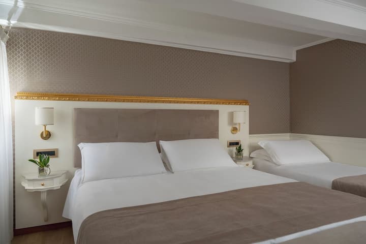 Hotel Montecarlo