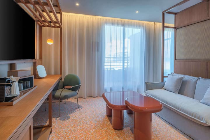 Canopy by Hilton Cannes