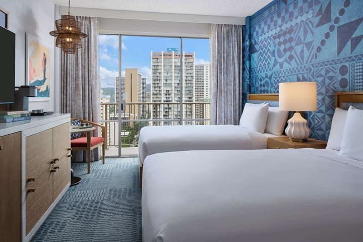 OUTRIGGER Waikiki Paradise Hotel