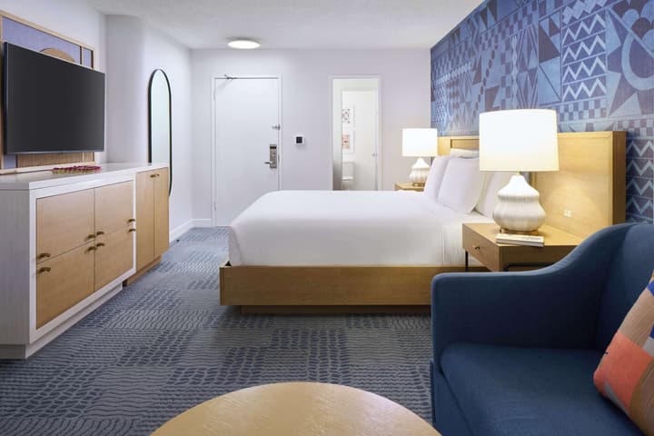 OUTRIGGER Waikiki Paradise Hotel