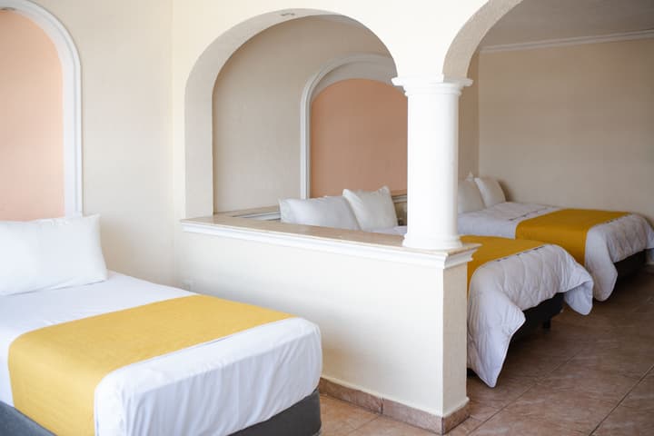 Hotel Los Aluxes
