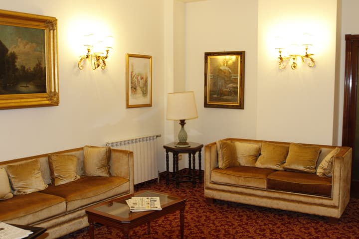 Hotel Genio