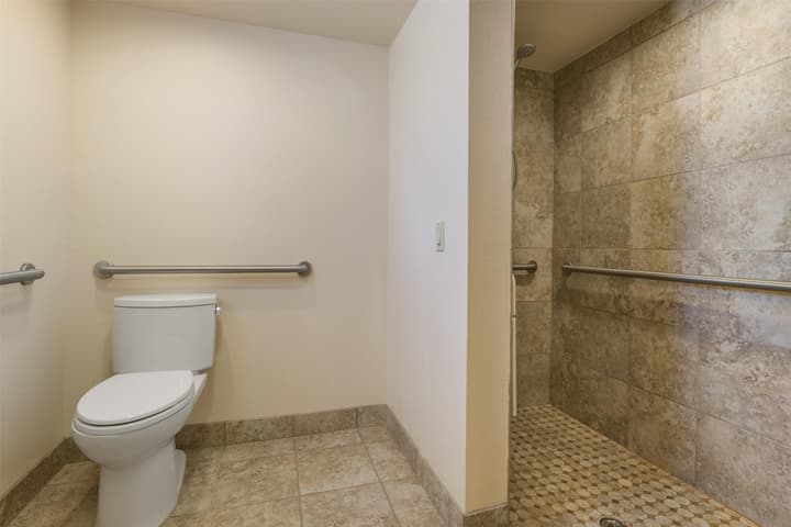 Best Western Plus A Wayfarer's Inn And Suites