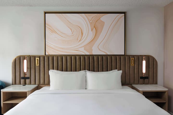 Sonesta Miami Airport