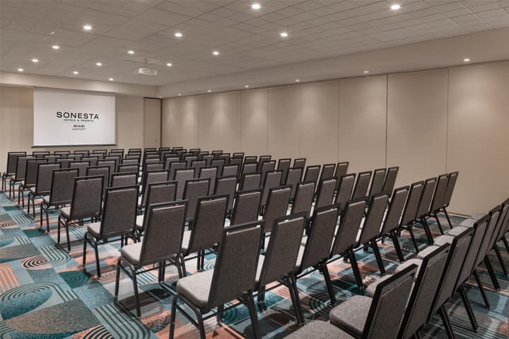 Sonesta Miami Airport