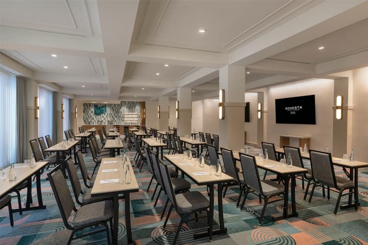 Sonesta Miami Airport
