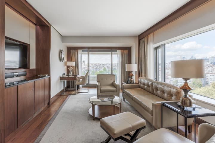 Conrad Istanbul Bosphorus
