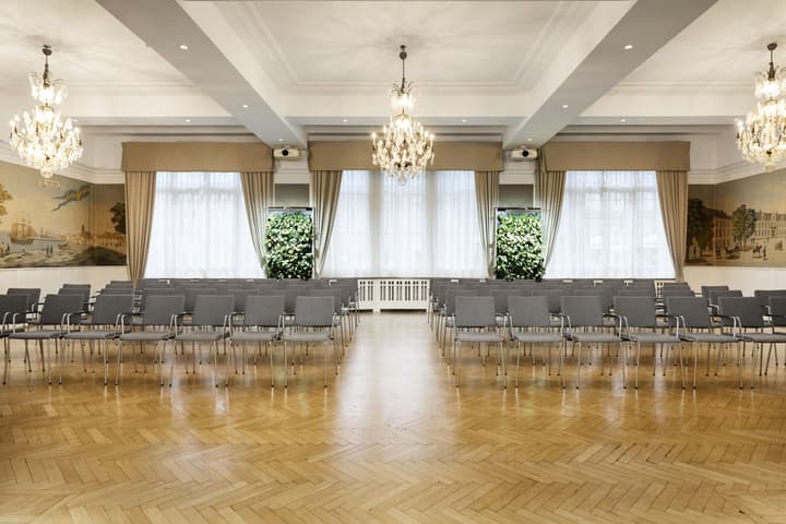 Elite Hotel Savoy