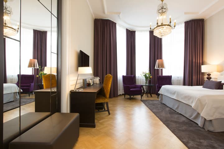 Elite Hotel Savoy