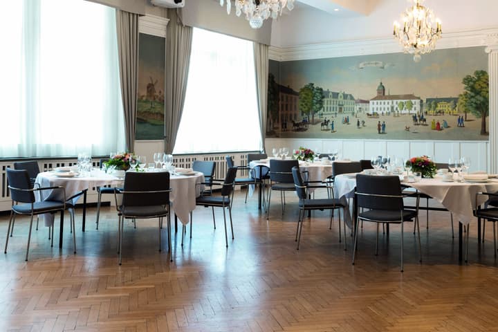 Elite Hotel Savoy