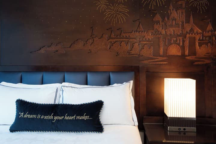 Disneyland Hotel
