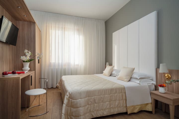 Hotel Re Enzo