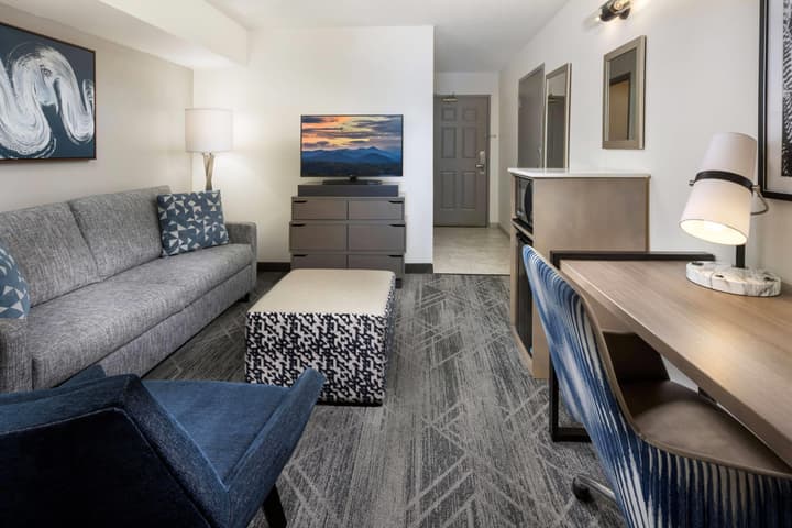 La Quinta Inn & Suites by Wyndham Downtown Asheville