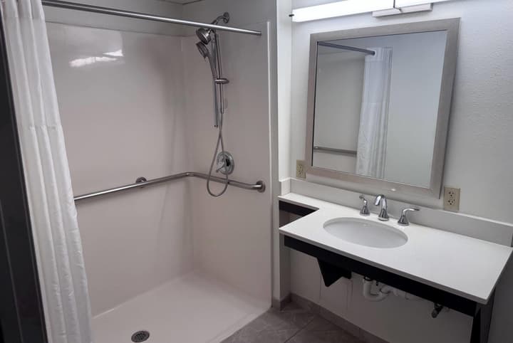 La Quinta Inn & Suites by Wyndham Downtown Asheville