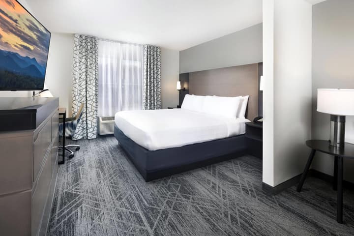 La Quinta Inn & Suites by Wyndham Downtown Asheville