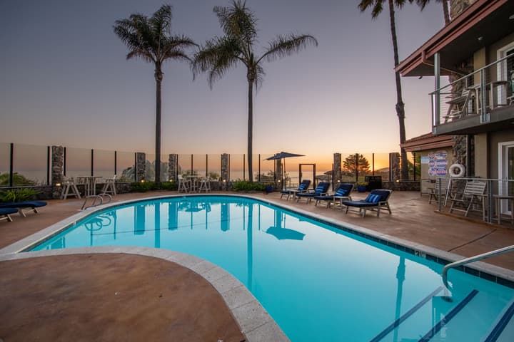Inn at the Cove