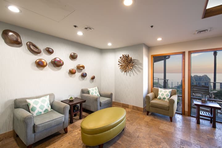 Inn at the Cove
