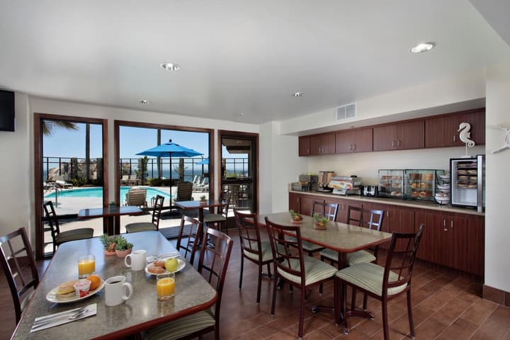Inn at the Cove
