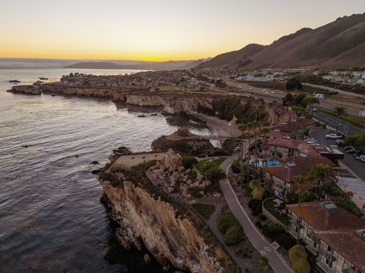 Inn at the Cove