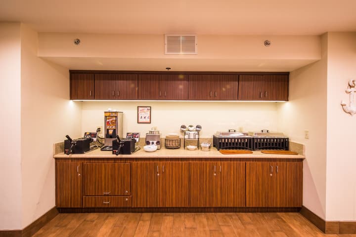 Inn at the Cove