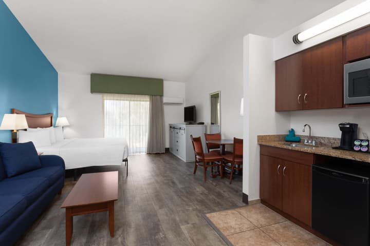 PaddleTail Waterfront Lodge, Trademark Collection by Wyndham