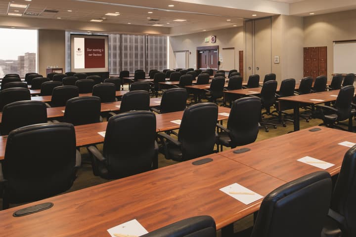 DoubleTree by Hilton Omaha Downtown